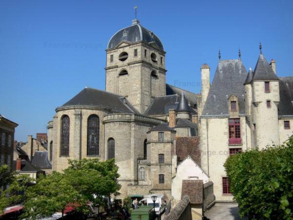 فيلا Santa Maria Saint-Ouen-de-Mimbré المظهر الخارجي الصورة